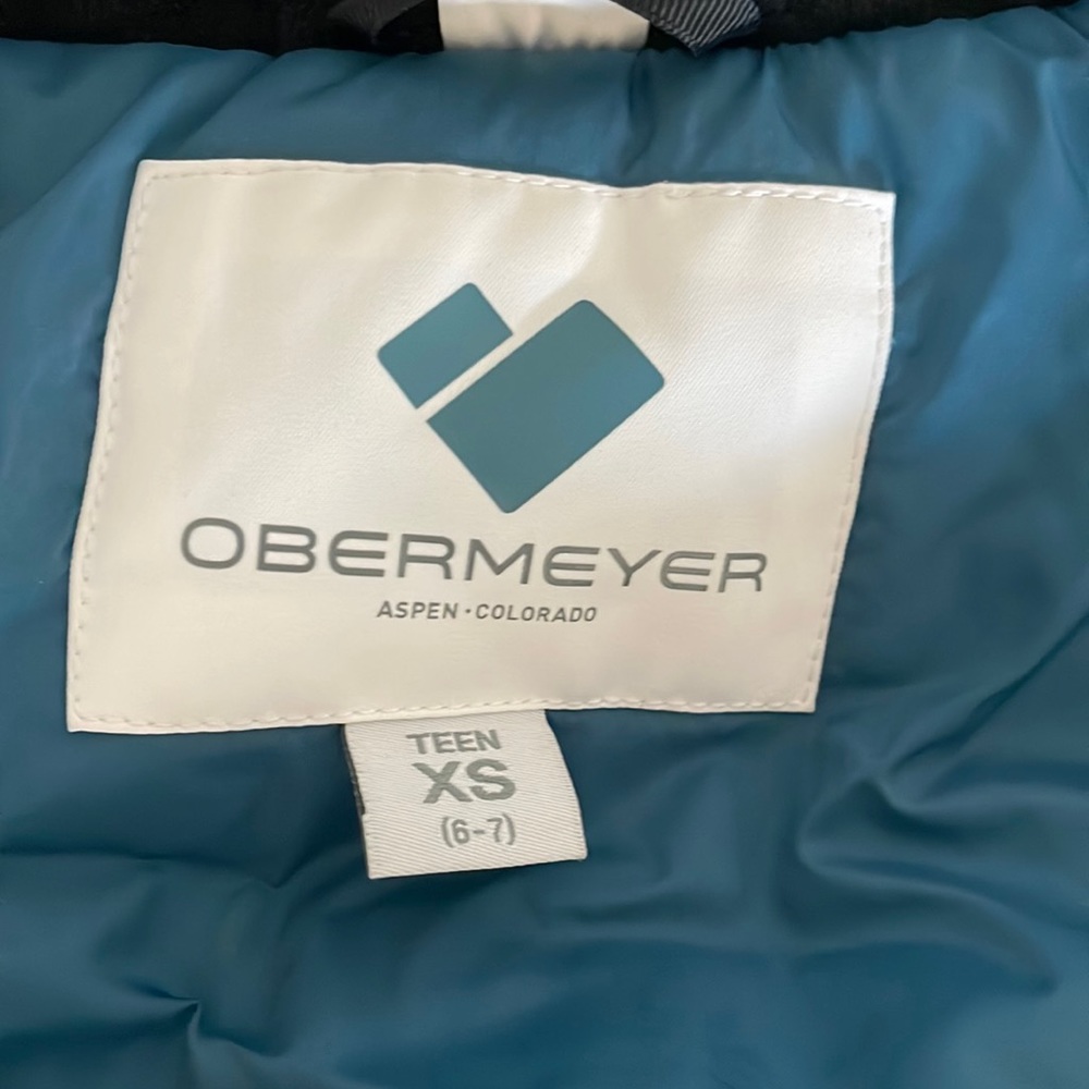 Girls Obermeyer winter ski or snowboard coat